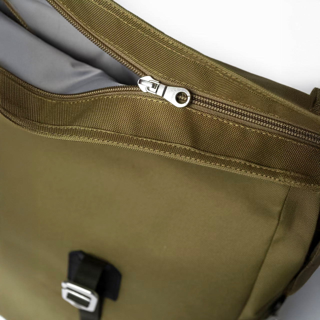 Icon Rolltop Backpack L (OD Green)