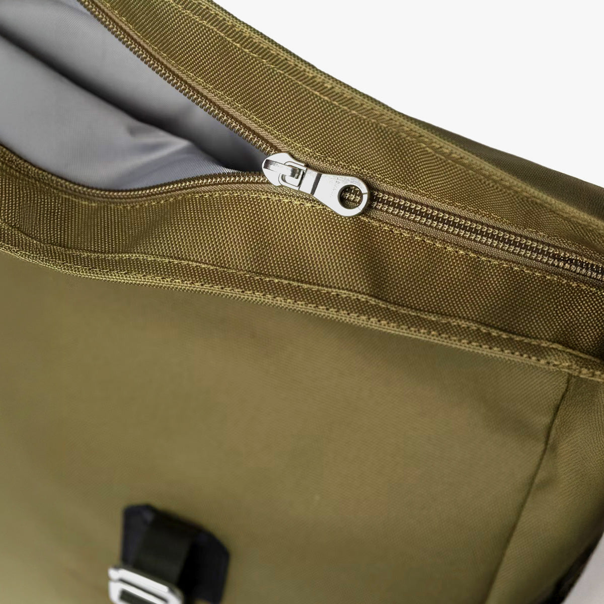 Icon Rolltop Backpack M (OD Green)