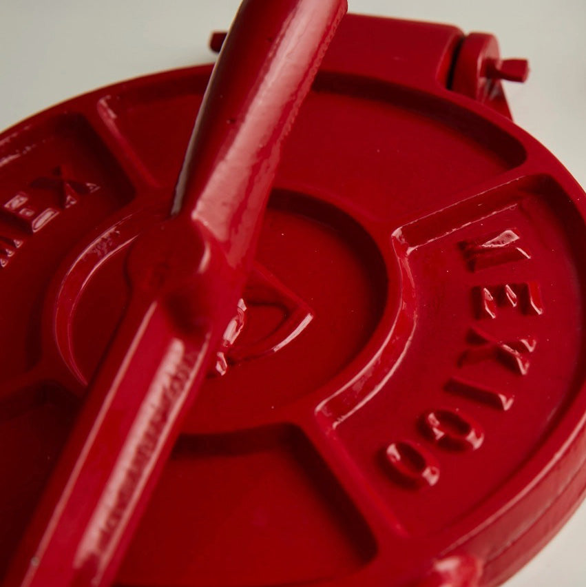 Cast-Iron Mexican Tortilla Press