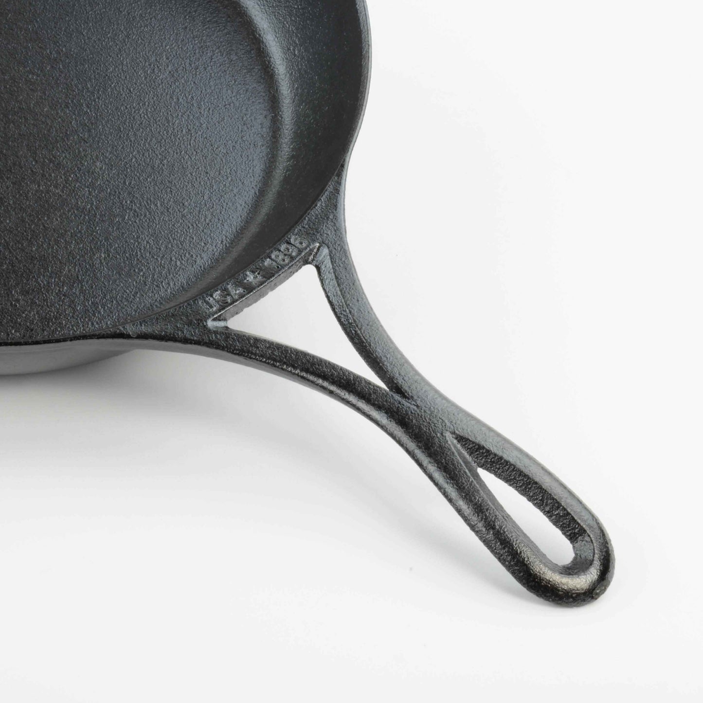 Blacklock Cast Iron Skillet (10.25")