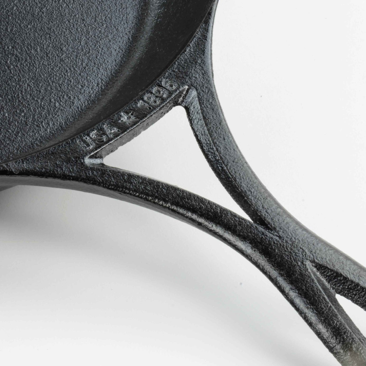 Blacklock Cast Iron Skillet (10.25")