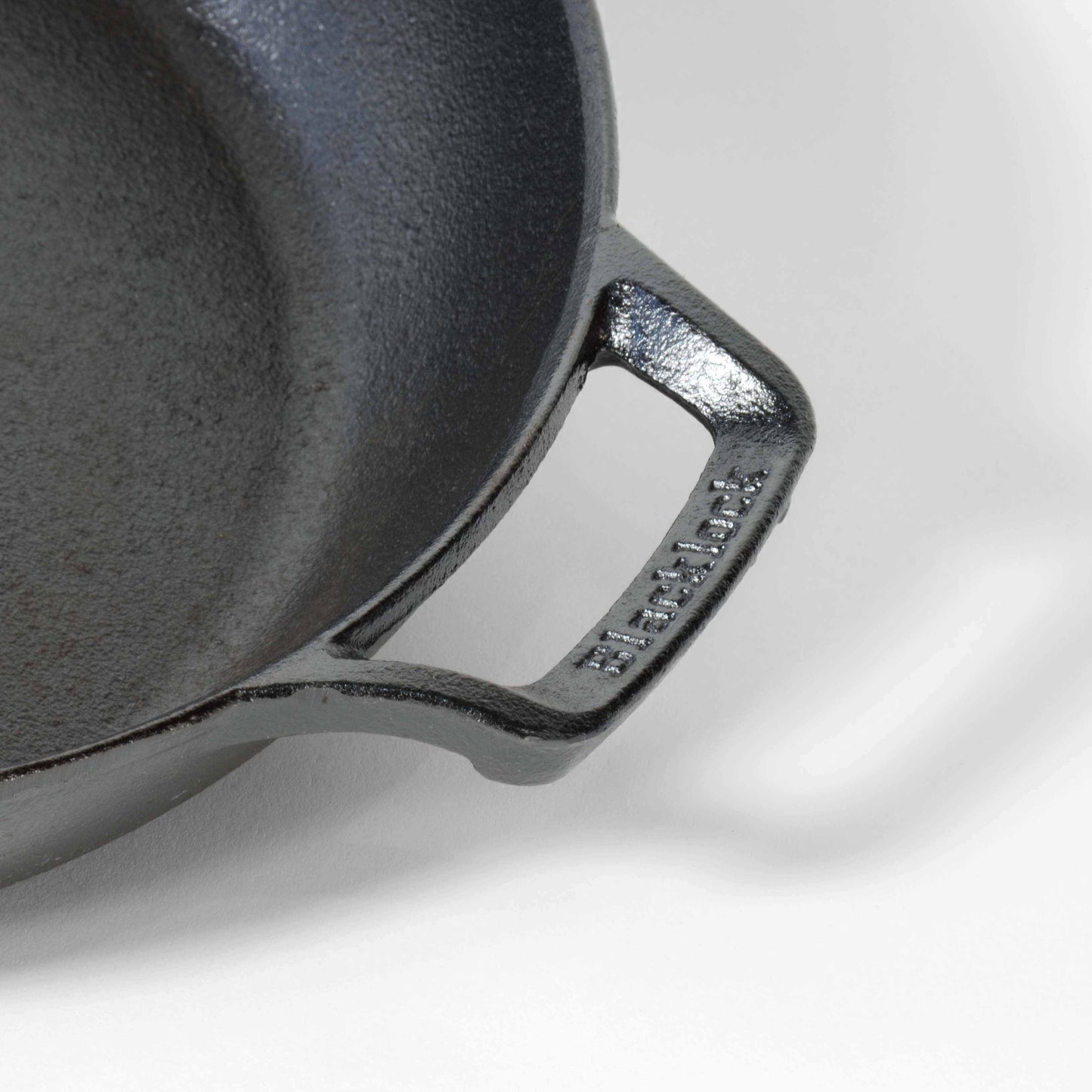 Blacklock Cast Iron Skillet (10.25")