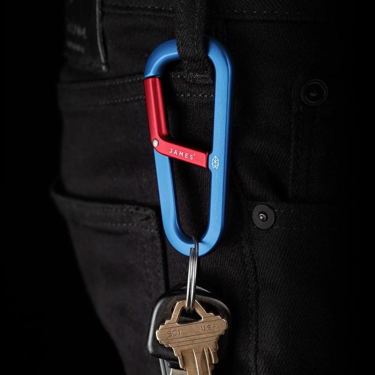 The Hardin Carabiner (Cerulean + Red)