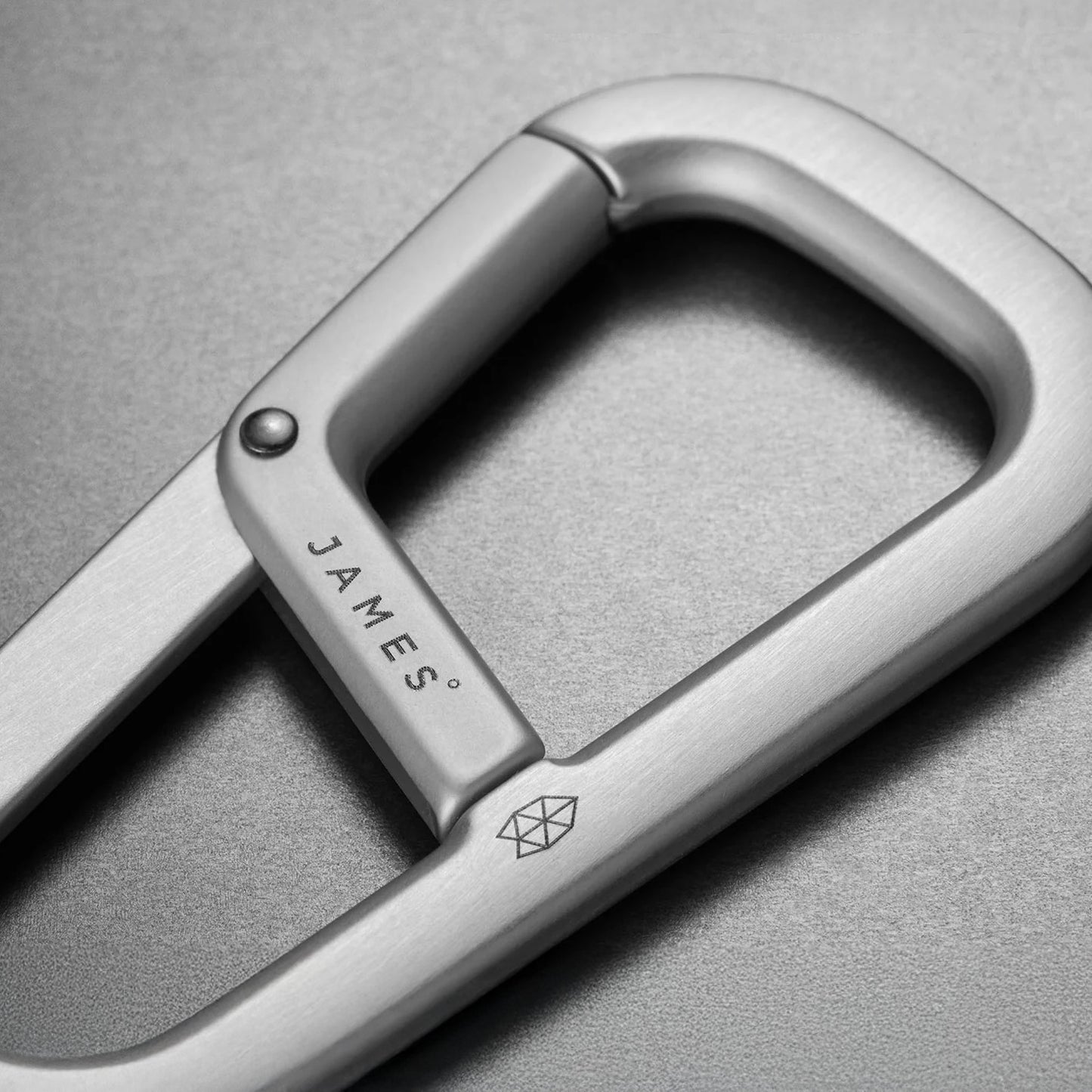 The Hardin Carabiner