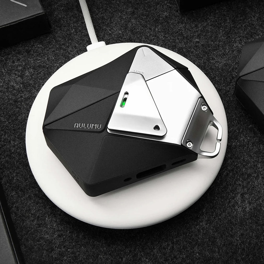 A39 Geometric AirPods Pro 3 Case (Black)