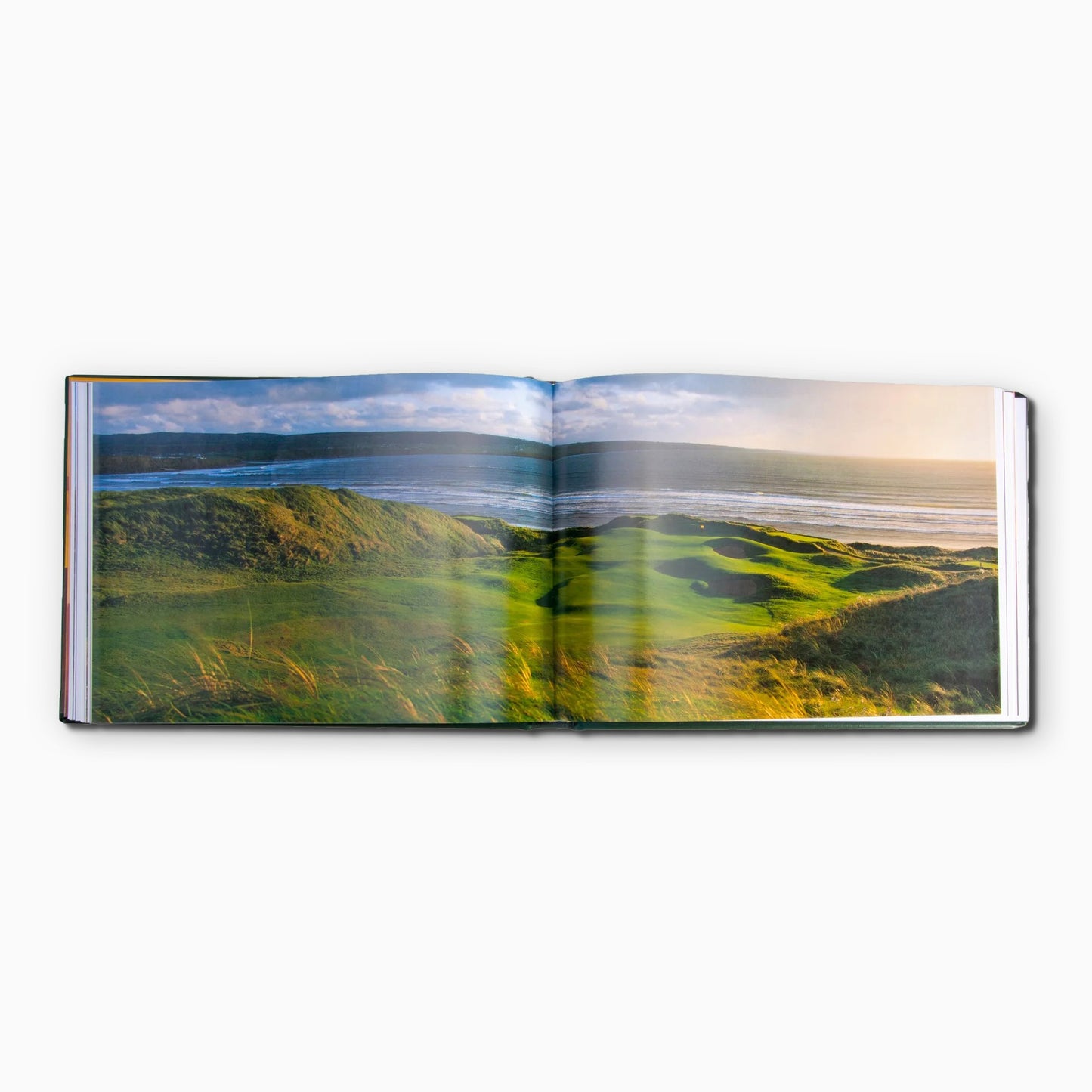 Golf Courses: Fairways of the World