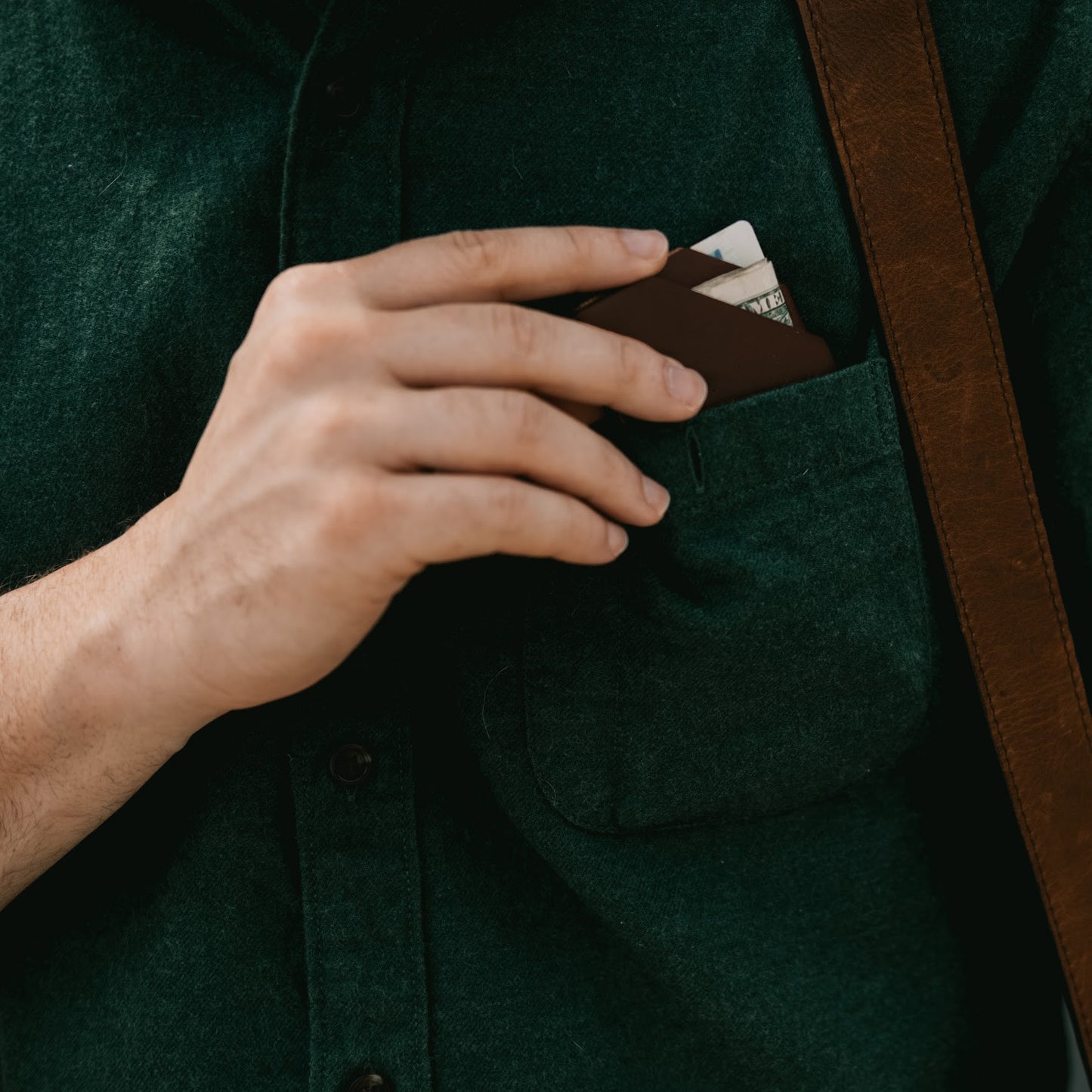 Leather Card Holder (Chestnut)