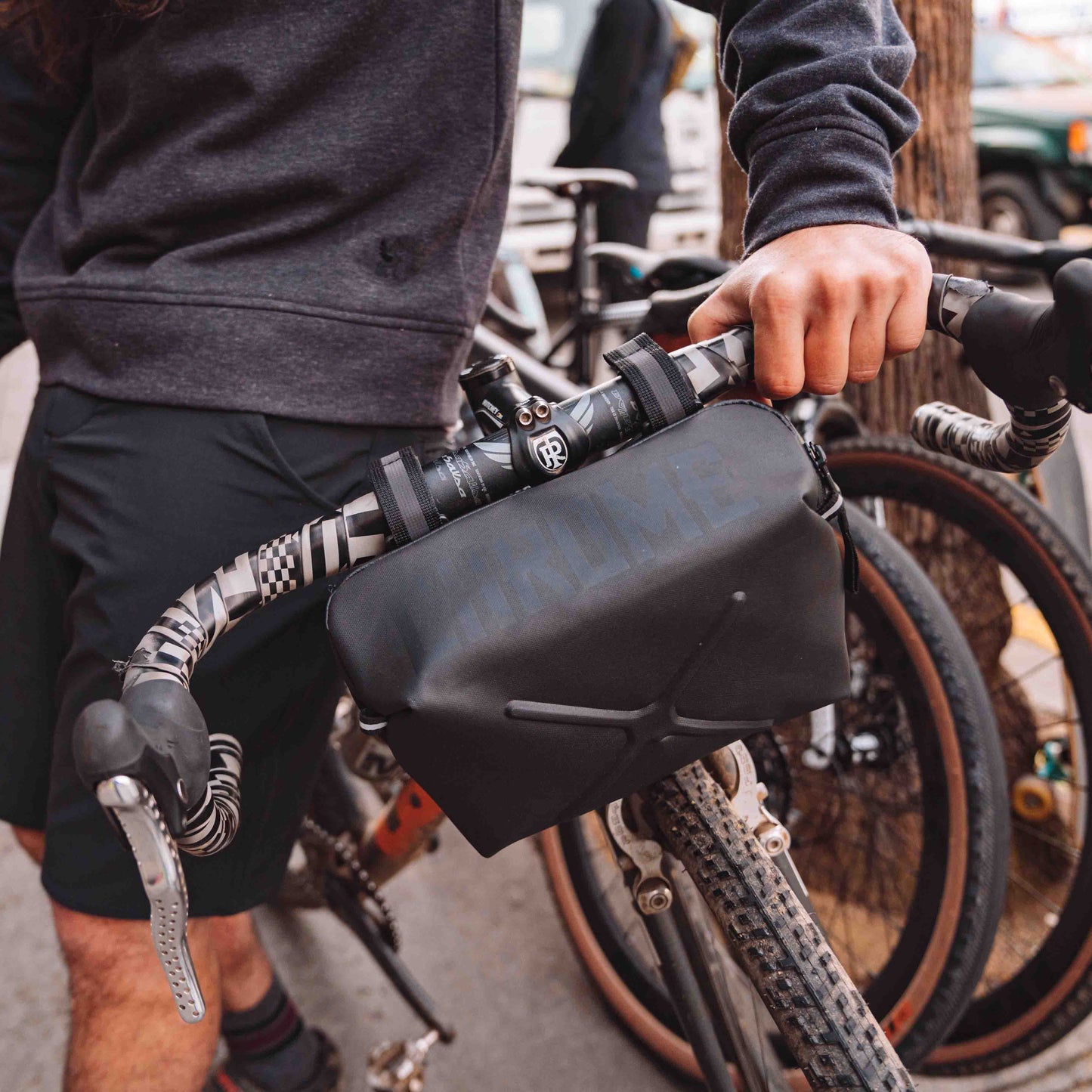 Helix Handlebar Bag