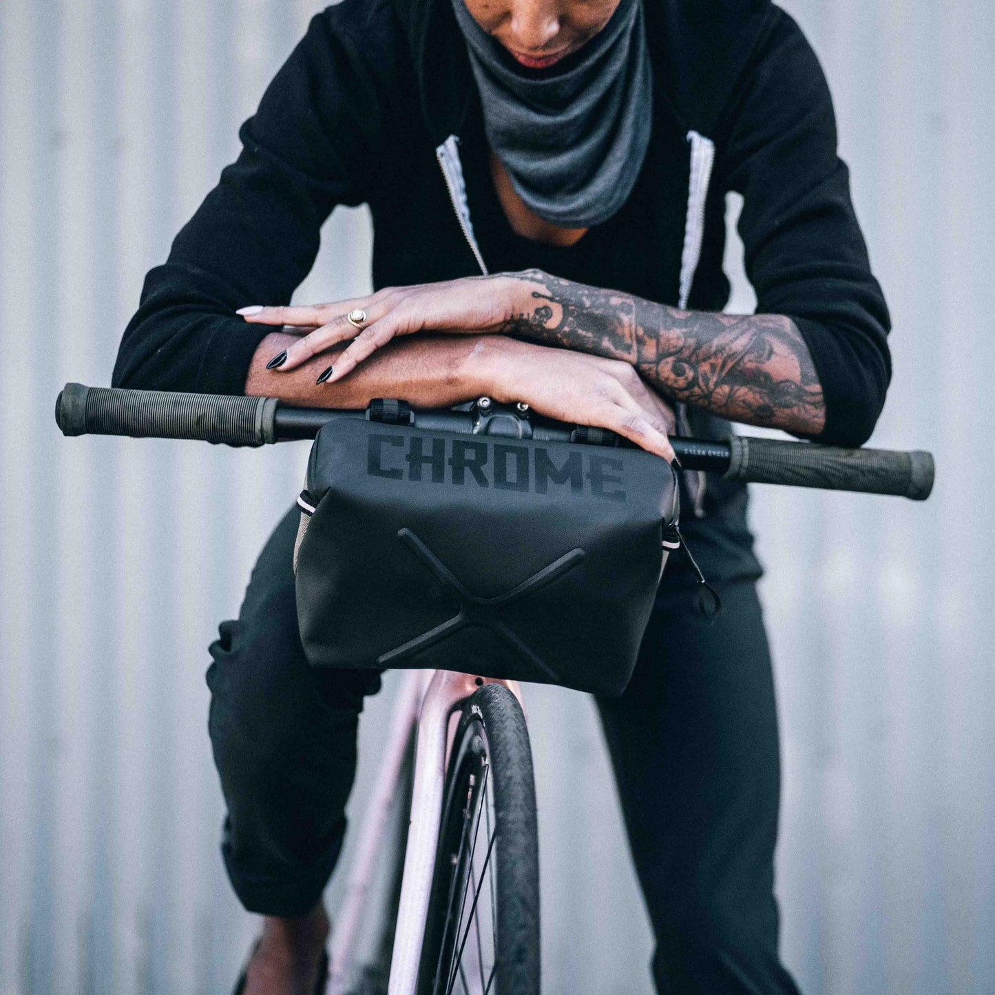 Helix Handlebar Bag