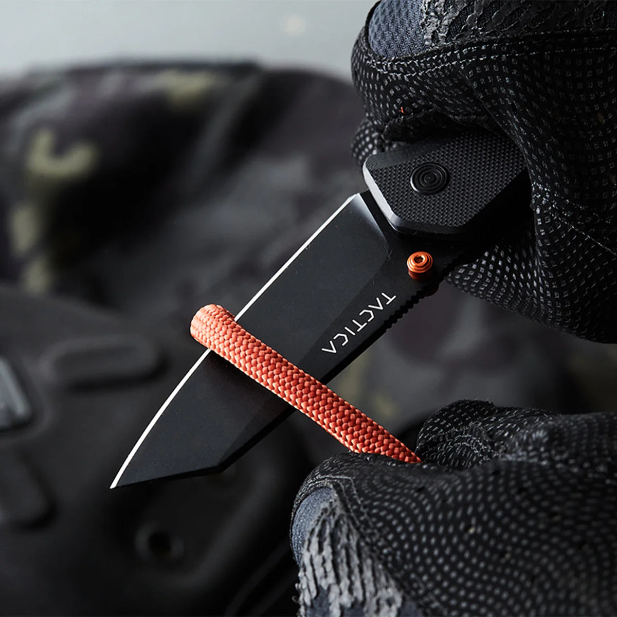K.100 Folding Pocket Knife