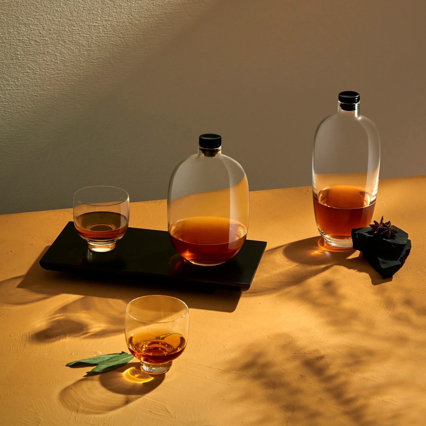 Malt Crystal Whisky + Wooden Tray Set