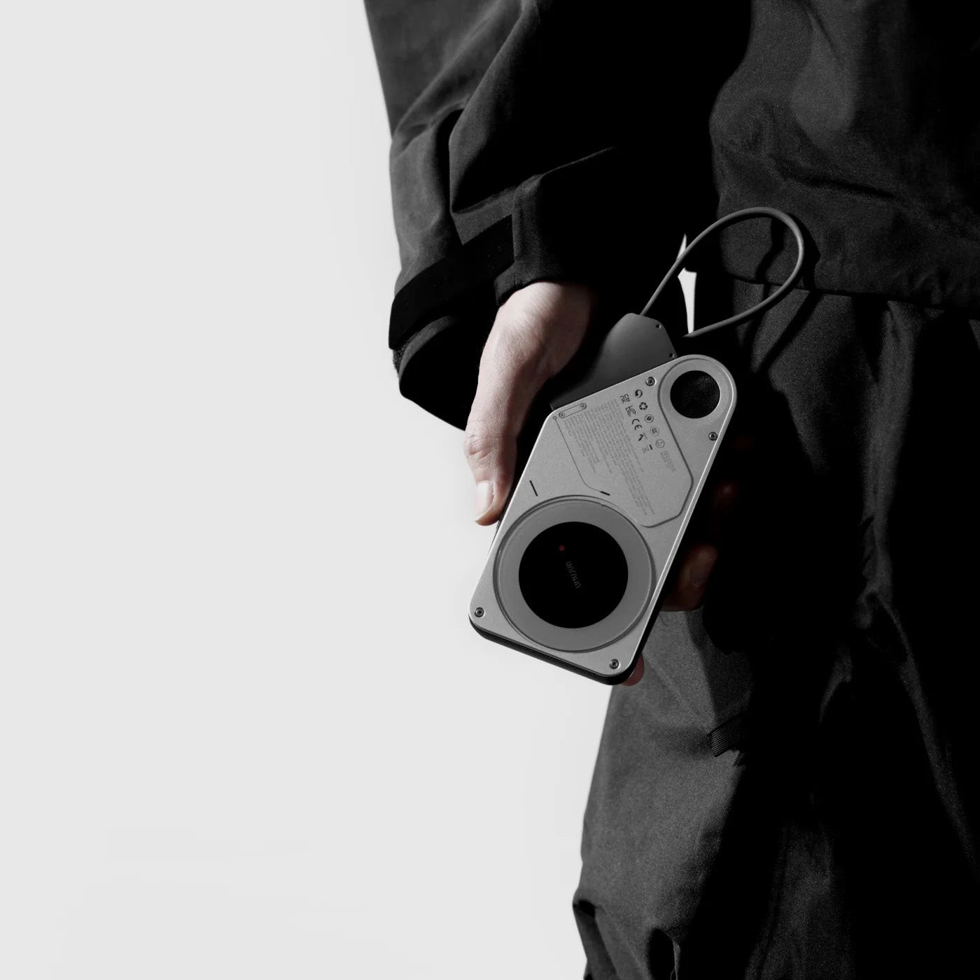 M10 Multi-Device Wireless Power Bank