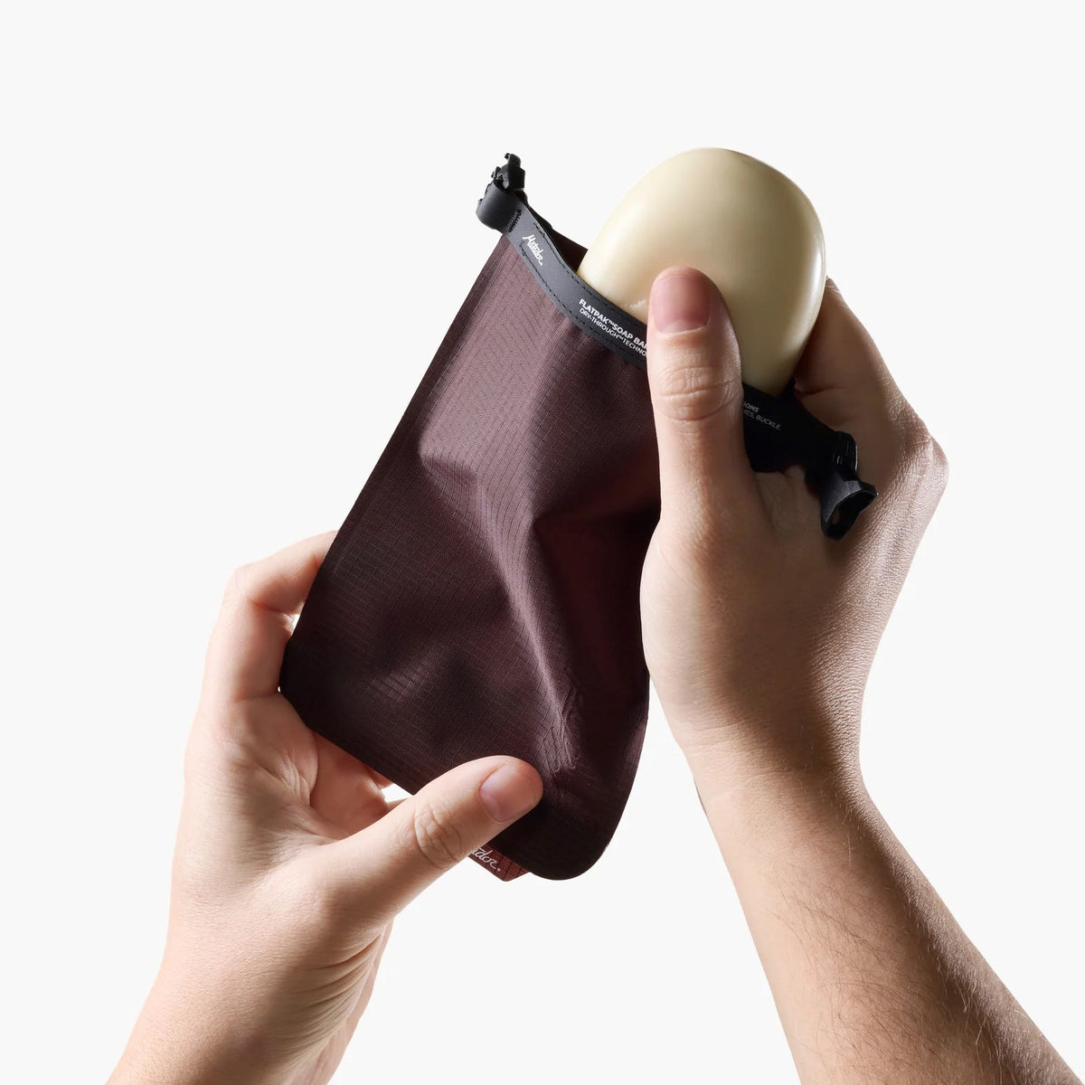 FlatPak Soap Bar Case (Garnet)