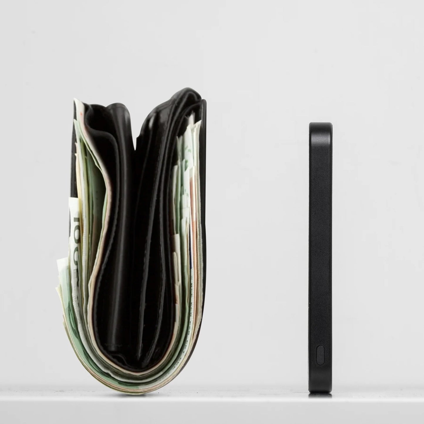 (Re)Classic Magnetic Power Bank