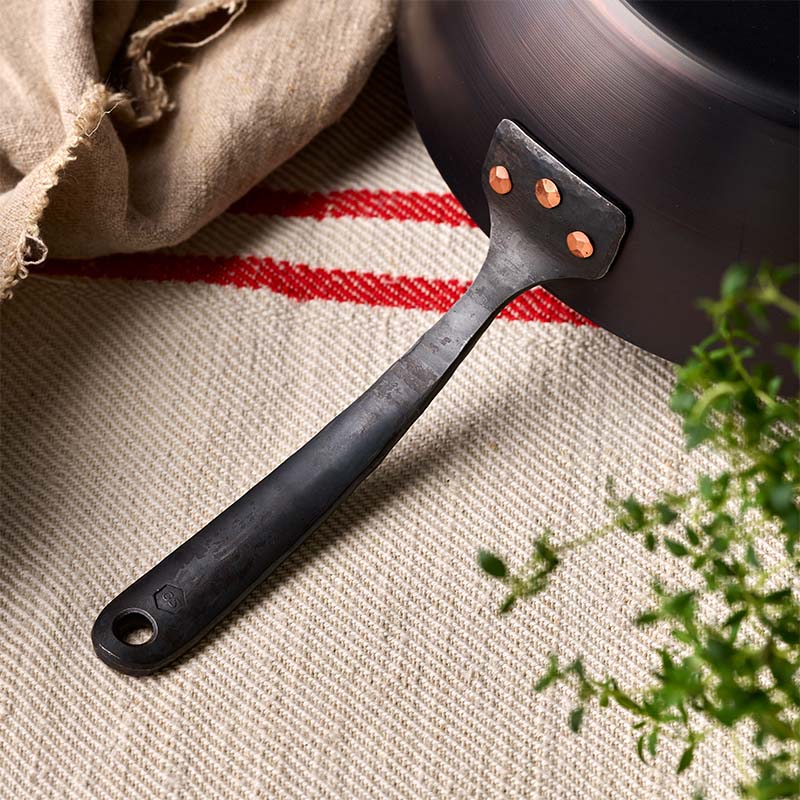 Hand-Forged Frying Pan + Lid (8")