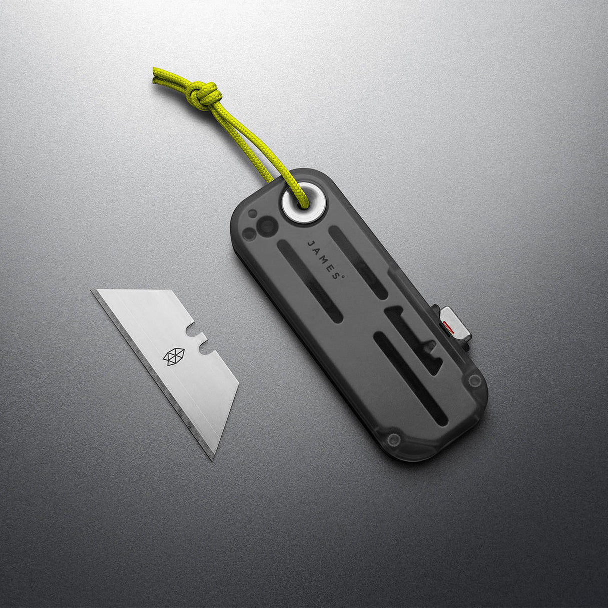 The Palmer Utility Box Cutter (Charcoal)