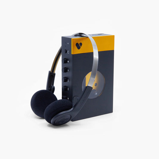 Bluetooth Cassette Player (Amy) + Headphones