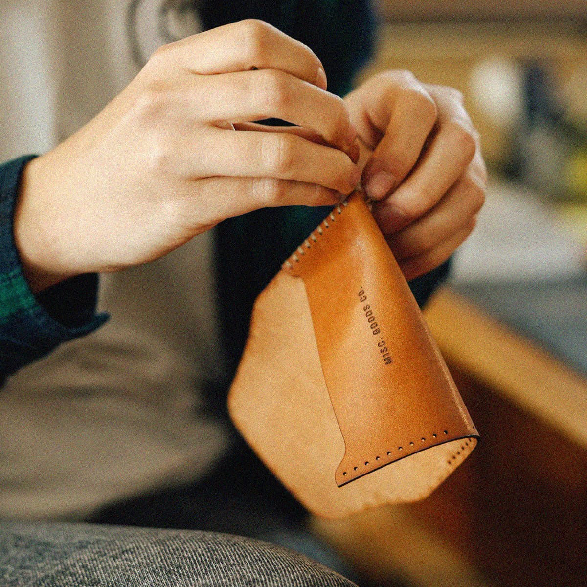 Slim Tuck Wallet (Golden)