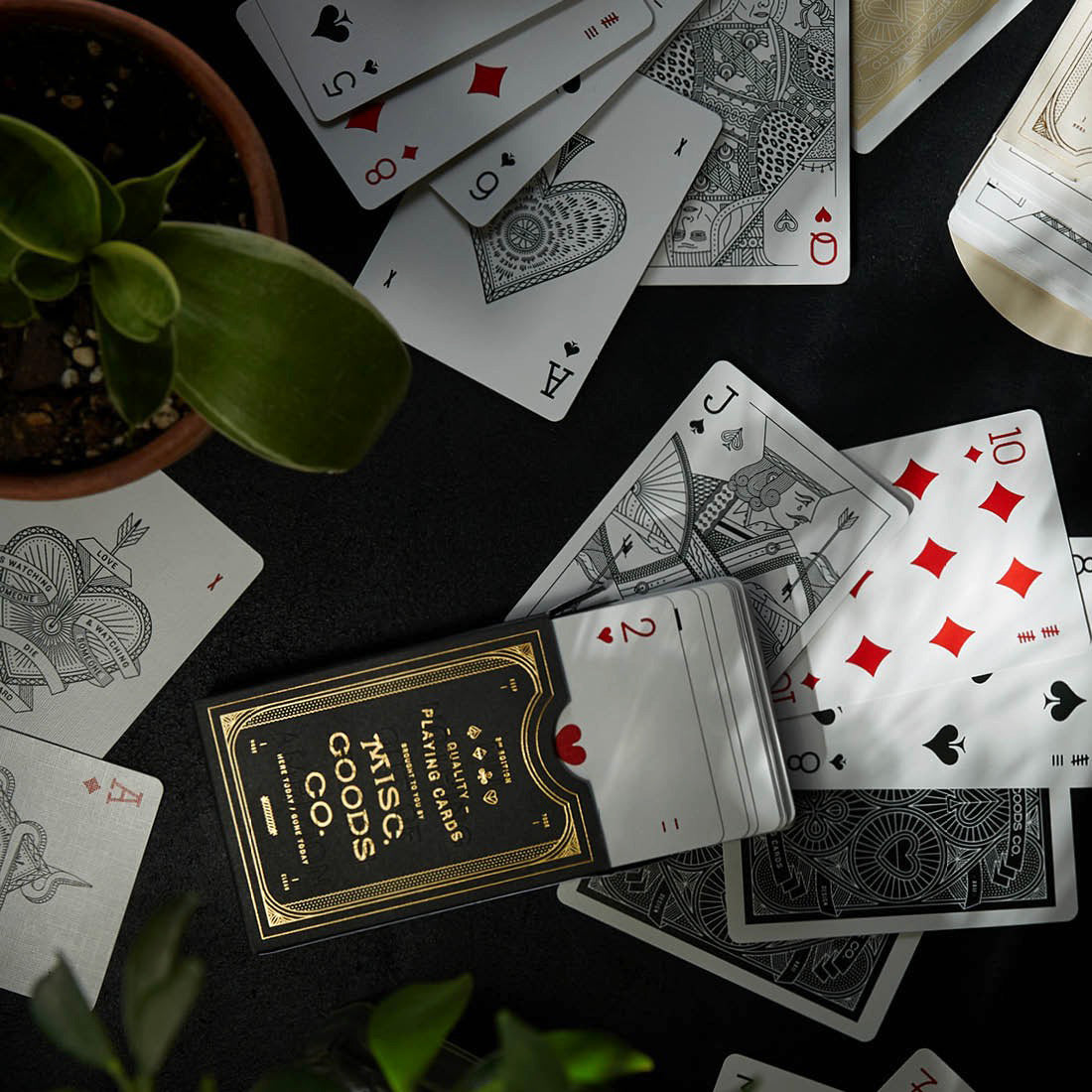 Illustrated Playing Cards (Black)